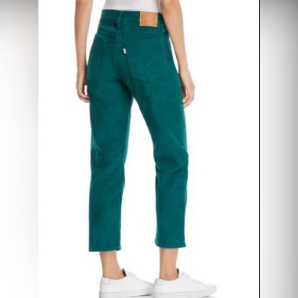 Levi's Denim - Levi's Green Wedgie straight Corduroy Pants